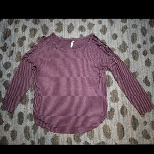 Splash Purple Pinstripe Cold Shoulder Top sz L